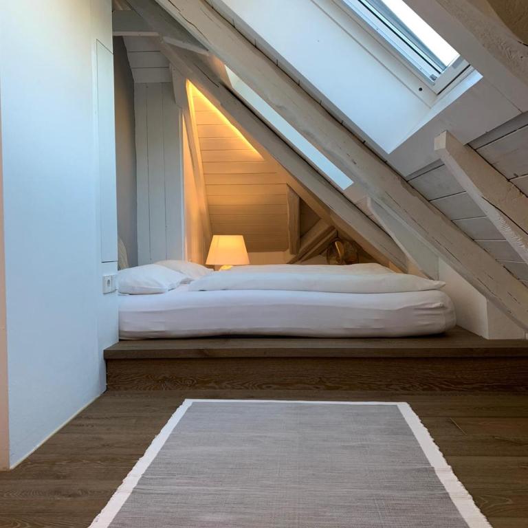Laurelia Suites - Appartamento con 1 Camera da Letto, Balcone e Vista Montagna - 12