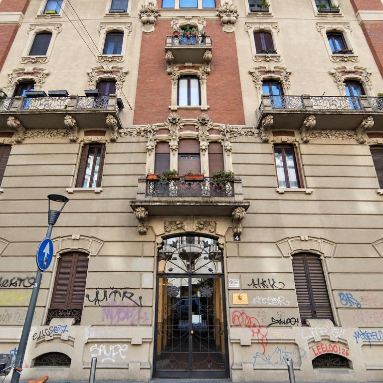 BIG Luxury Shopping District [Duomo Lima-M1 Fiera] - Appartamento con 1 Camera da Letto - 1