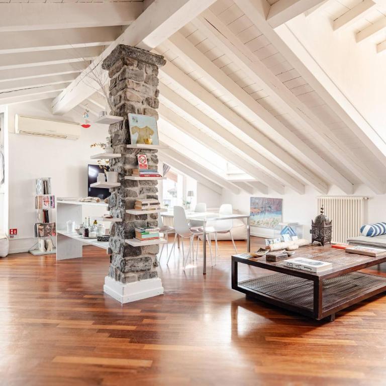 Vanessa's Art Rooftop Attic - City View - San Fedele, Historic Center Como - Appartamento Superior con 2 Camere da Letto - 6
