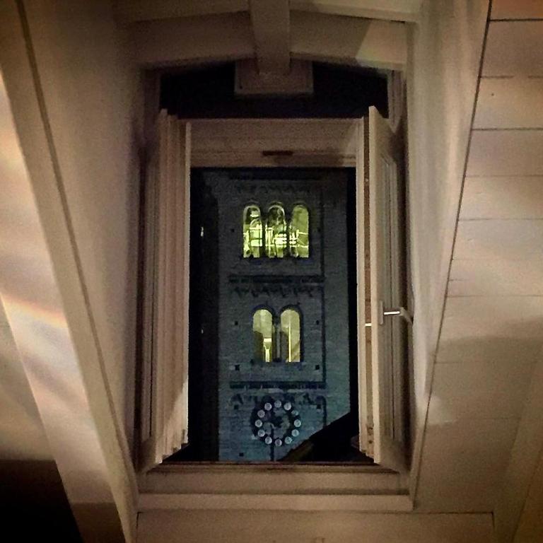 Vanessa's Art Rooftop Attic - City View - San Fedele, Historic Center Como - Appartamento Superior con 2 Camere da Letto - 33