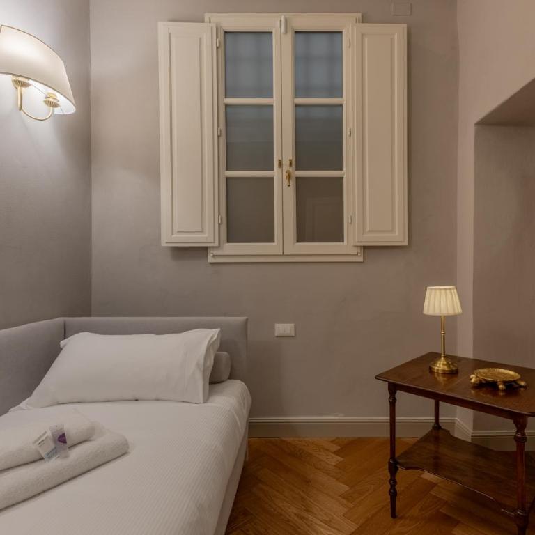 Porcelain Florence Apartment - Appartamento con 2 Camere da Letto - 18