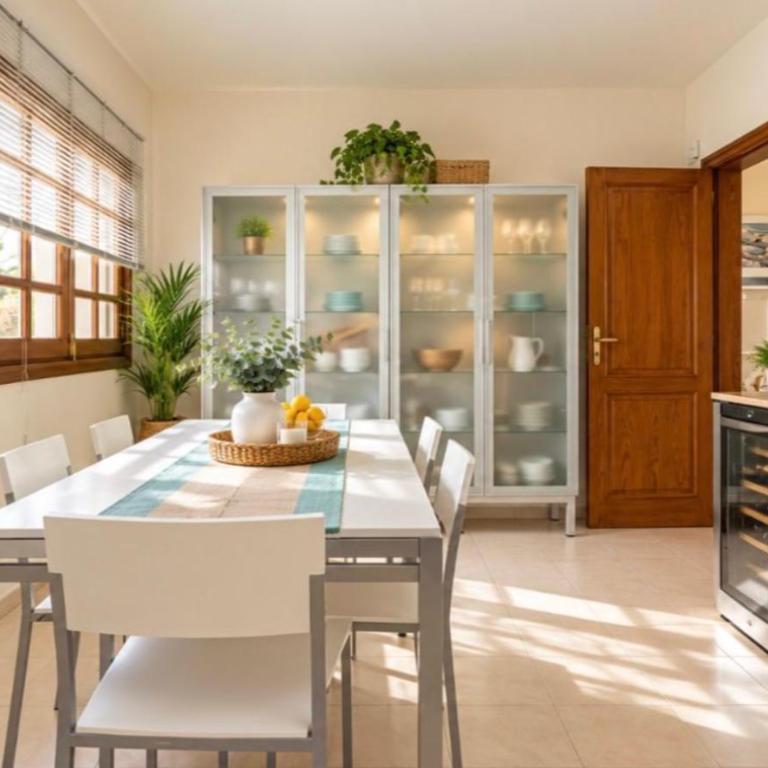 Luxury Villa Sea Front -La Orilla - Three-Bedroom Villa - 15