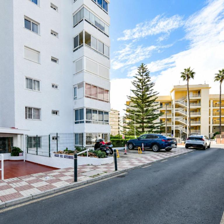 MalagaSuite Sea Horizon with Terrace - Apartment mit 3 Schlafzimmern und Meerblick - 48