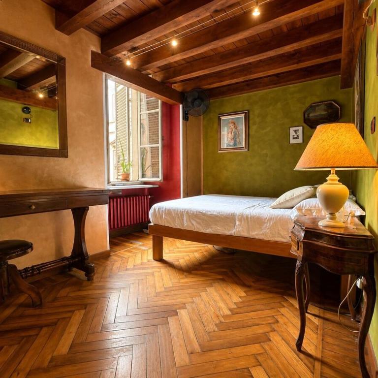 Nel cuore di Torino, Appartamento in Via Garibaldi - Two-Bedroom Apartment - 10