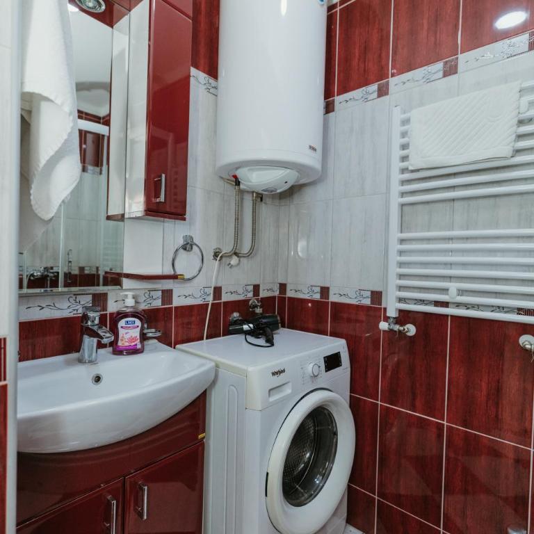 Duga centar lux - Deluxe Apartment mit Balkon und 2 Schlafzimmern - 17