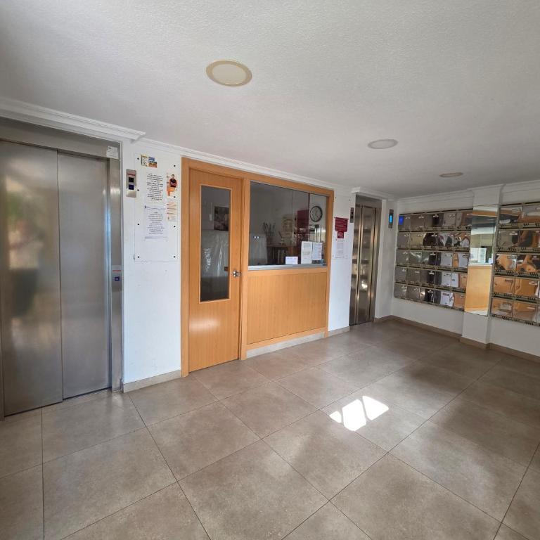 Apartamento Club Medico II Beach IF Benidorm - Two-Bedroom Apartment - 18