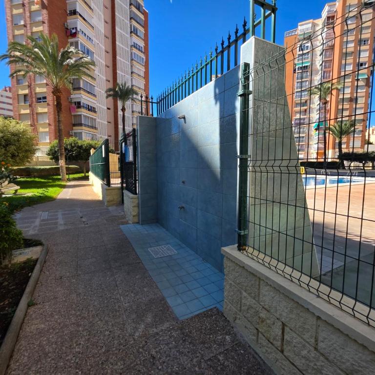 Apartamento Club Medico II Beach IF Benidorm - Two-Bedroom Apartment - 33