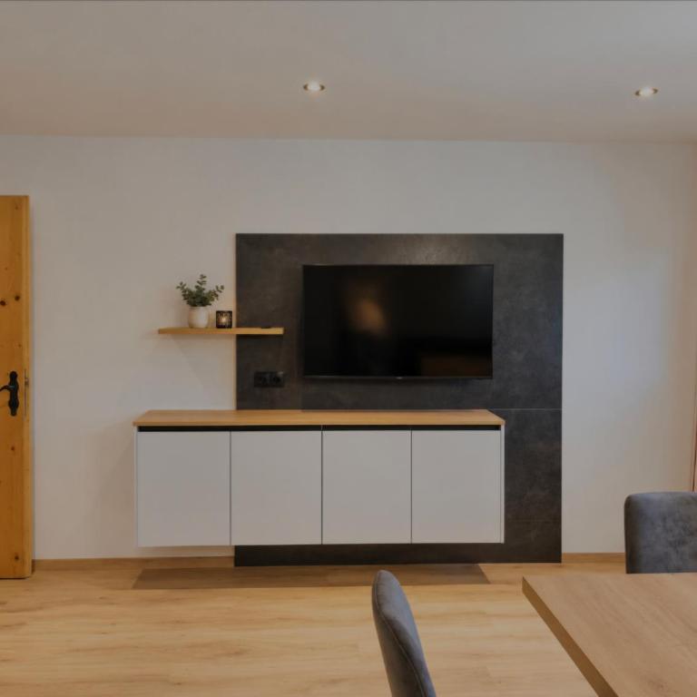 Landhaus Hubert Fiegl - Apartment mit 3 Schlafzimmern und Balkon - 12