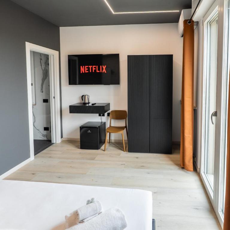 Modern Apartment - Borgo Roma - Camera Queen Deluxe - 10