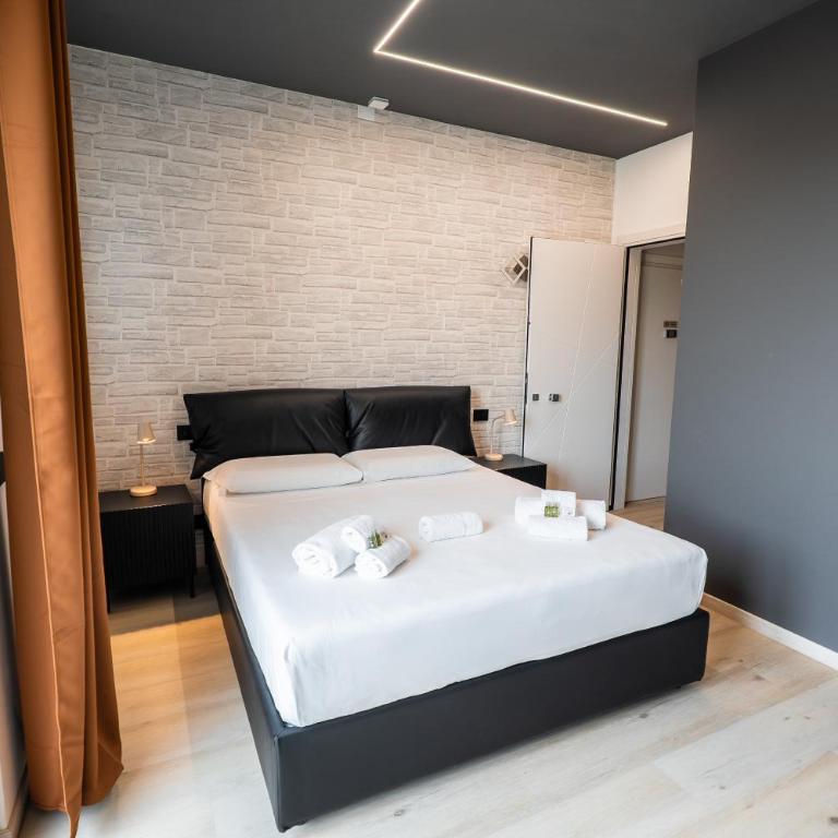 Modern Apartment - Borgo Roma - Camera Queen Deluxe - 11