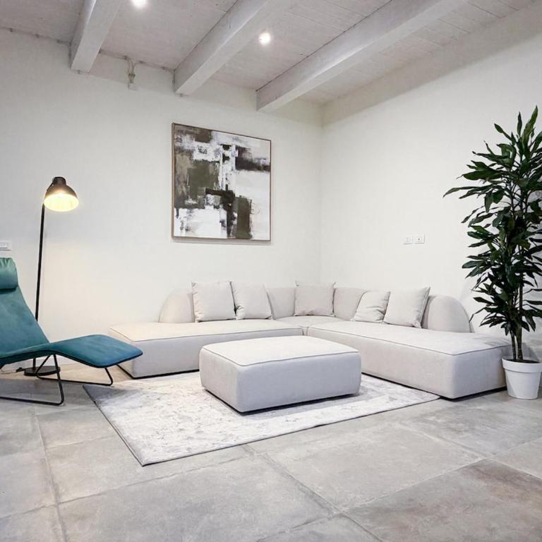 Ground Floor - The Lodge - Modern Apt & EV Charger - Apartamento de 2 dormitorios - 1