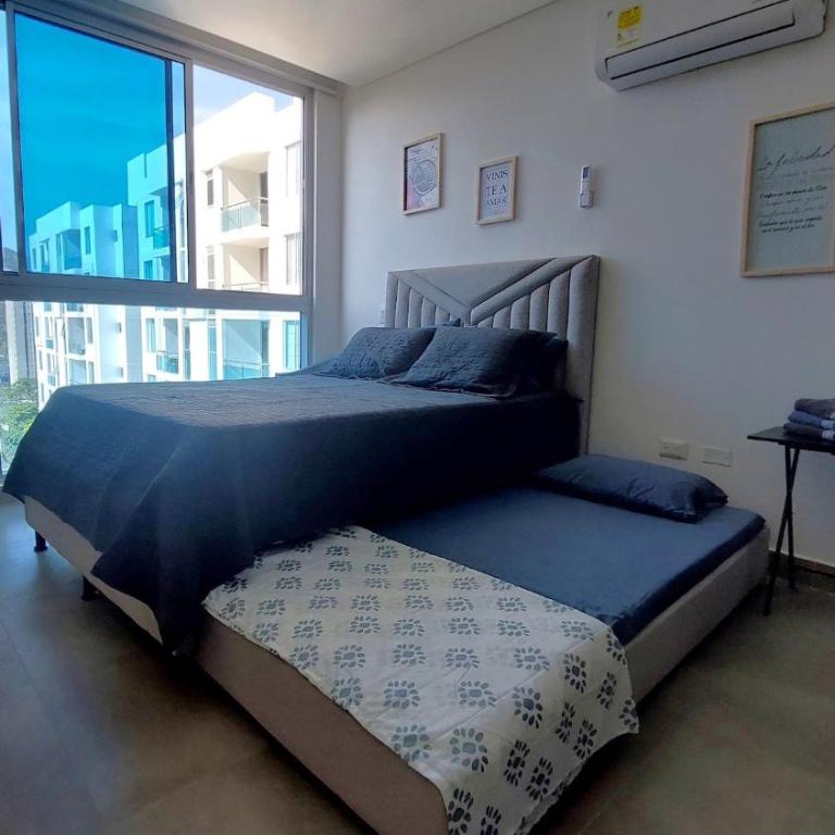 WJ Towers - Modern Bay Apartasuite - One-Bedroom Apartment - 1