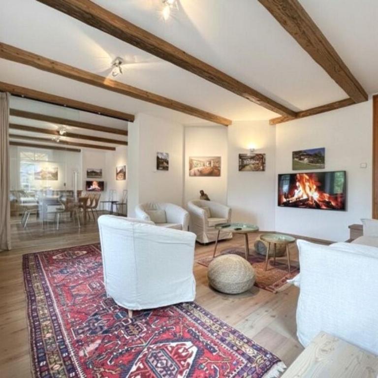 Geräumiges Ferienapartment mitten in den Bergen mit einladender Atmosphäre, besonderem Charme, Komfort und Erholung - Deluxe Apartment - 15