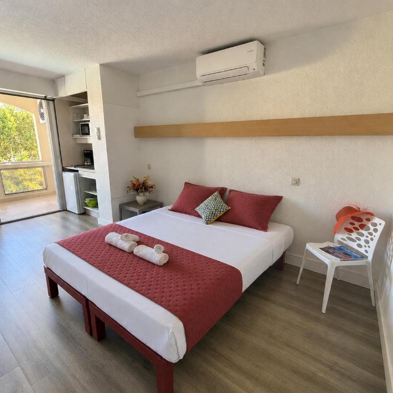 Résidence Agathéa - Esprit Hôtel - Centre Port - Cap d'Agde - Chambre Lits Jumeaux avec Douche - 8