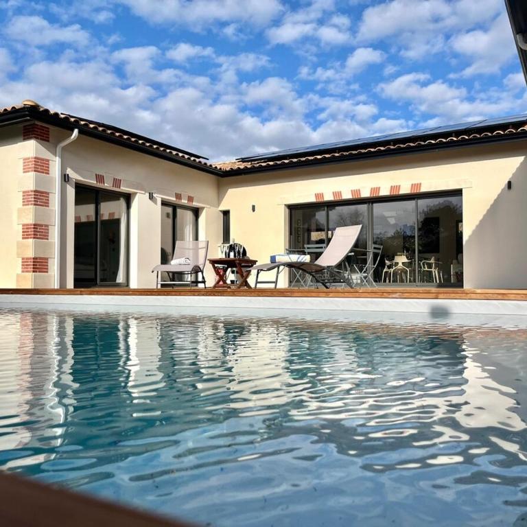 Superb Villa Althima Piscine Near Arcachon - Villa - 33