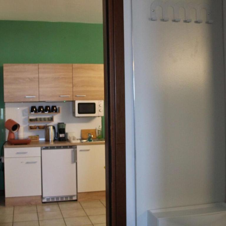 Budget Stay + Private Parking - Appartamento - 30