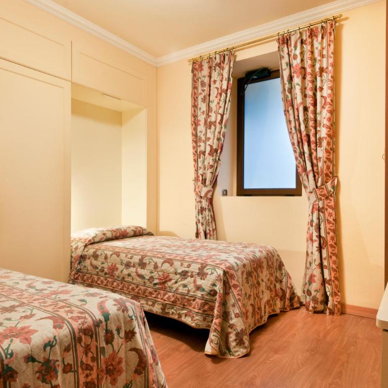 Residence Carl&Do - Appartamento Economy con 3 Camere da Letto - 2