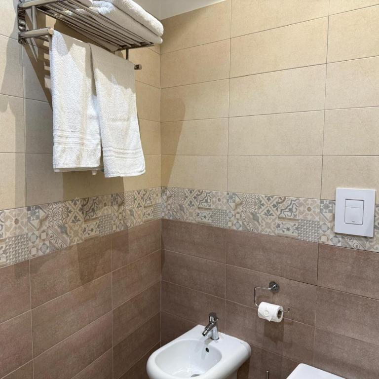 Central Station Garibaldi - Double Room - 1