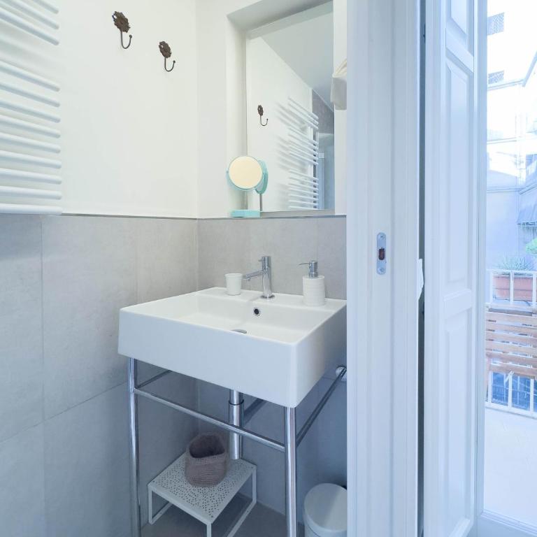 Silver Suite 5 minutes far from Colosseum - Suite - 10