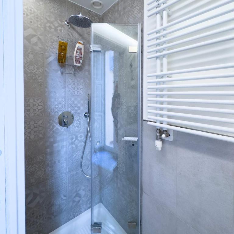 Silver Suite 5 minutes far from Colosseum - Suite - 12