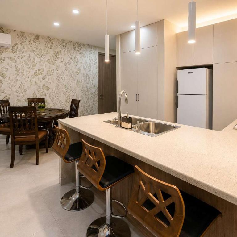 Parkfront Luxury Apt w Terrace BBQ & Gym - Apartamento - 3