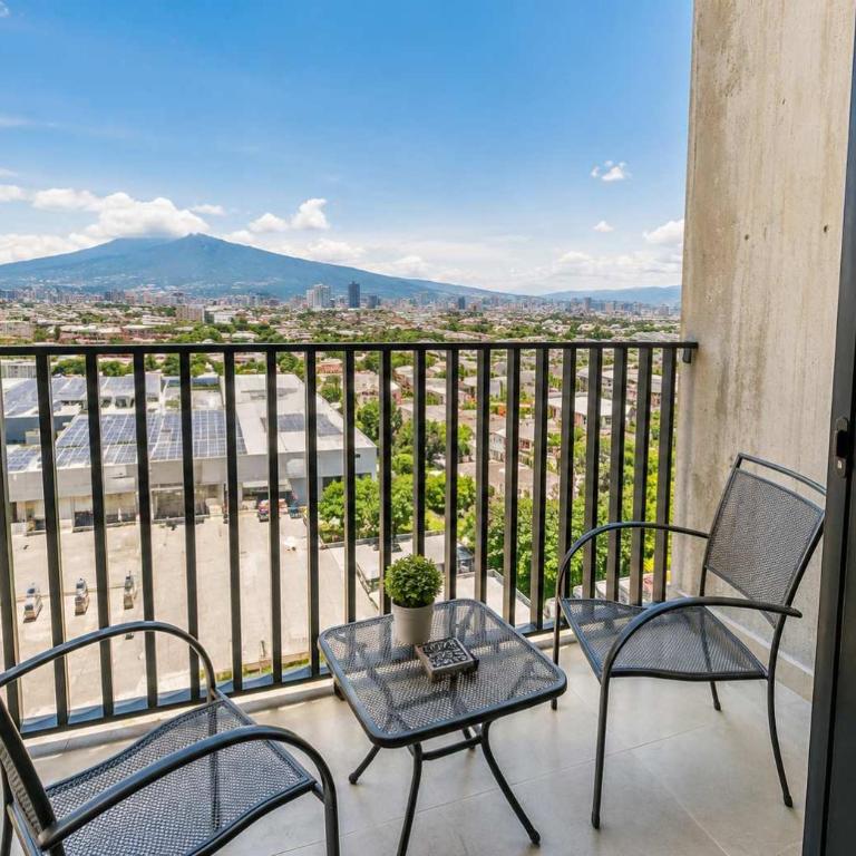 Parkfront Luxury Apt w Terrace BBQ & Gym - Apartamento - 8