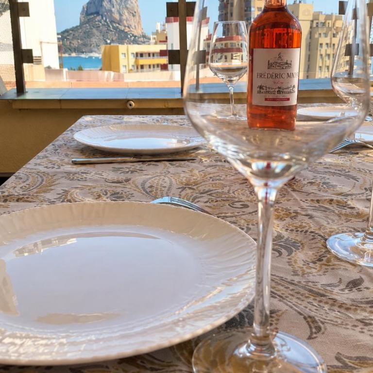 Ático centrico, 50m del mar, vista al mar y Peñon, gran terraza, parking, bicycle-friendly - Penthouse Apartment - 3