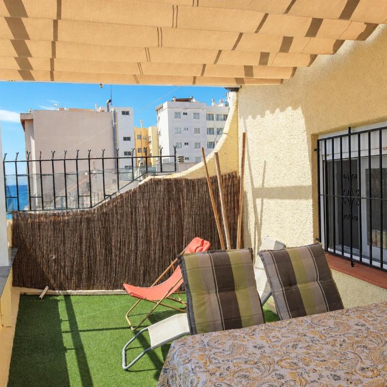 Ático centrico, 50m del mar, vista al mar y Peñon, gran terraza, parking, bicycle-friendly - Penthouse Apartment - 5