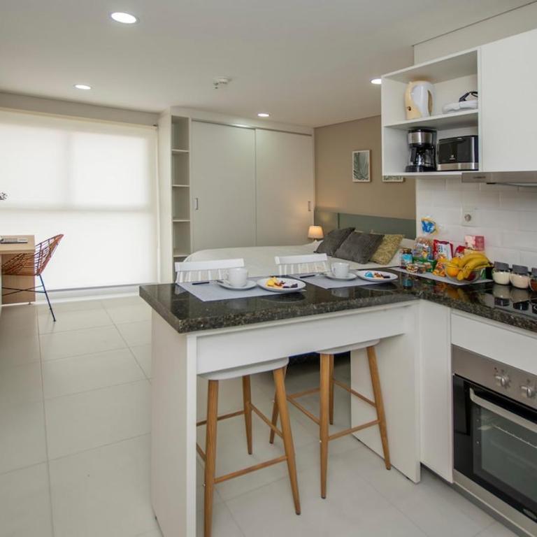 Sunny Studio City Bliss 1B - Apartamento - 1