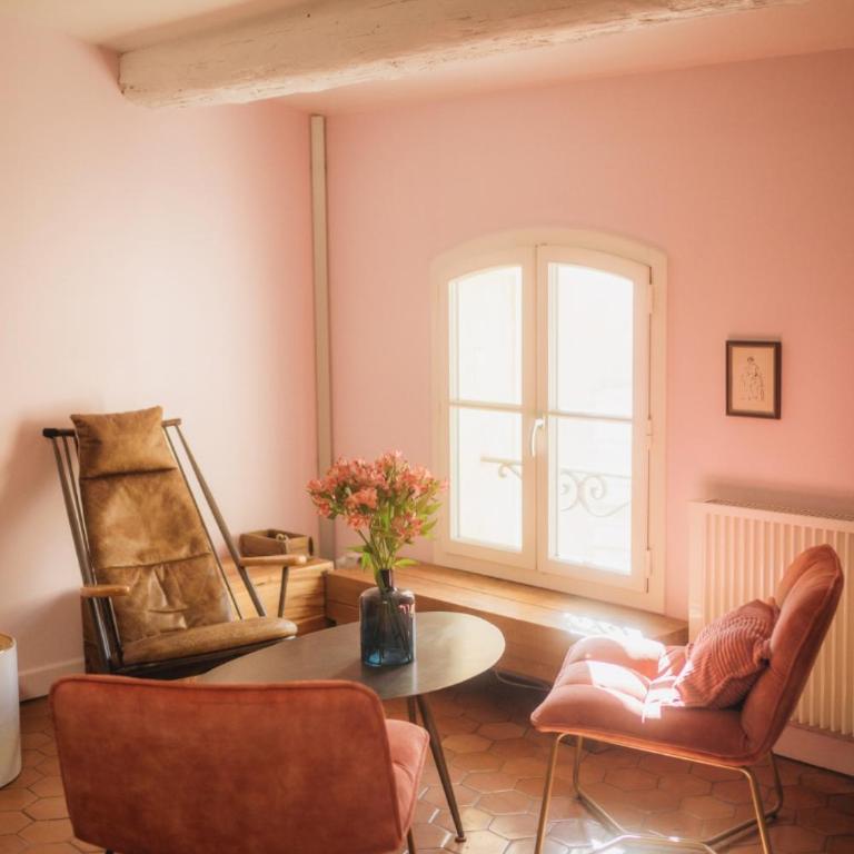 Penthouse with rooftop terrace - Uzès Place aux Herbes - Appartement 2 Chambres - 19