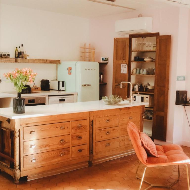 Penthouse with rooftop terrace - Uzès Place aux Herbes - Appartement 2 Chambres - 20