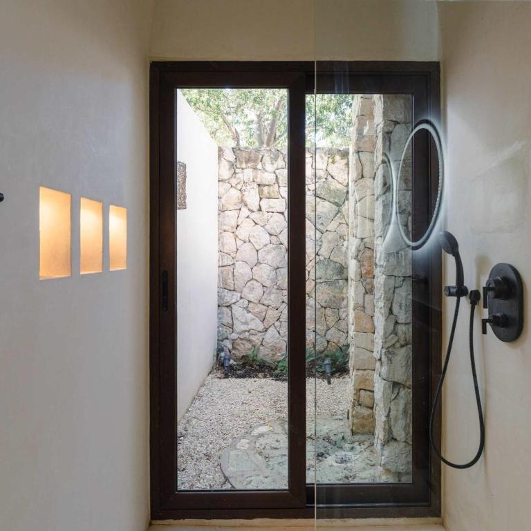 Shanti Villa - 4BR Luxury Stay with 2 Private Pools - Villa - 10