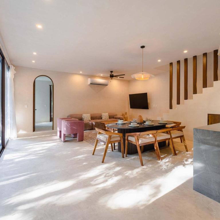 Shanti Villa - 4BR Luxury Stay with 2 Private Pools - Villa - 14