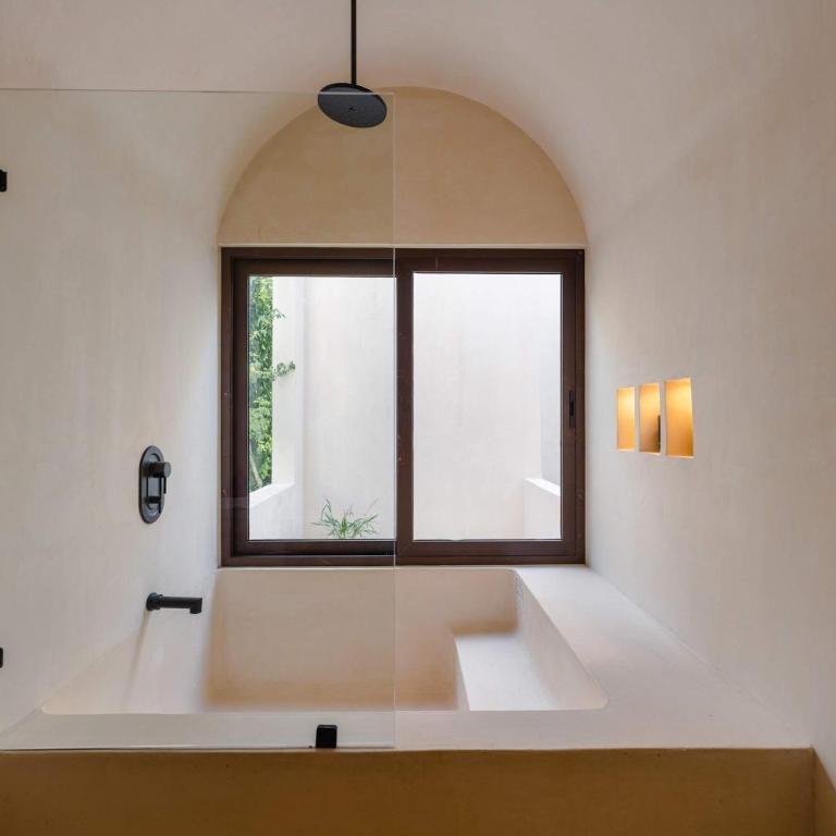Shanti Villa - 4BR Luxury Stay with 2 Private Pools - Villa - 25