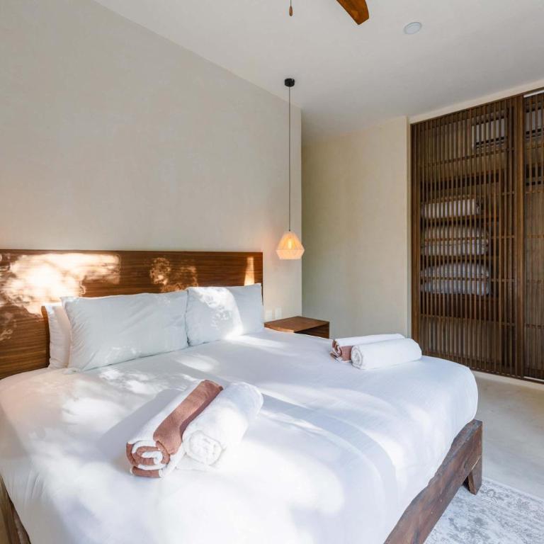 Shanti Villa - 4BR Luxury Stay with 2 Private Pools - Villa - 32