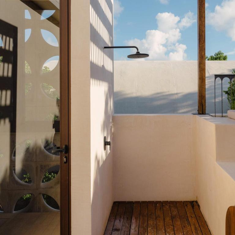 Shanti Villa - 4BR Luxury Stay with 2 Private Pools - Villa - 44