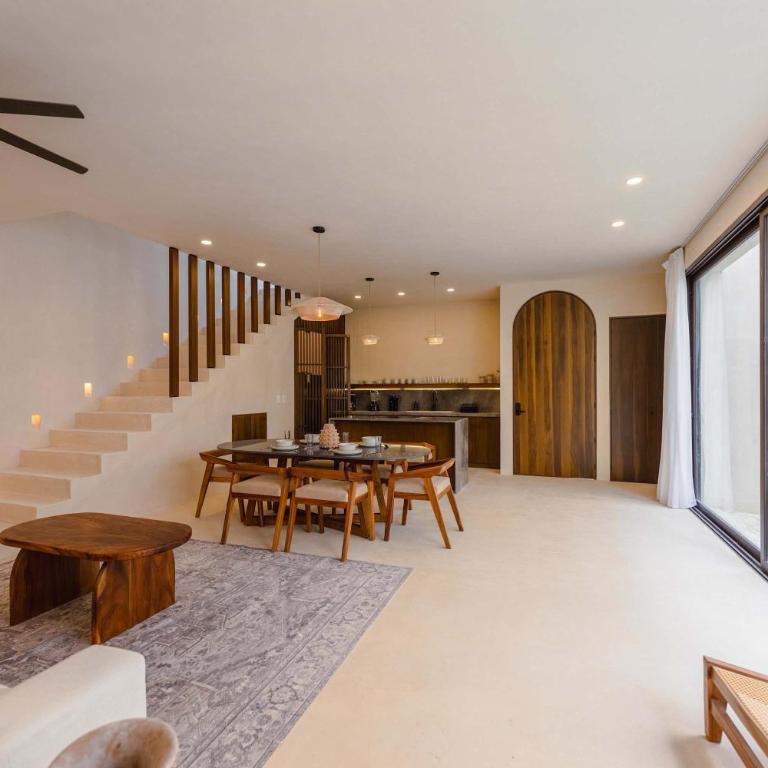 Shanti Villa - 4BR Tropical Retreat with Rooftop Pool - Villa - 14