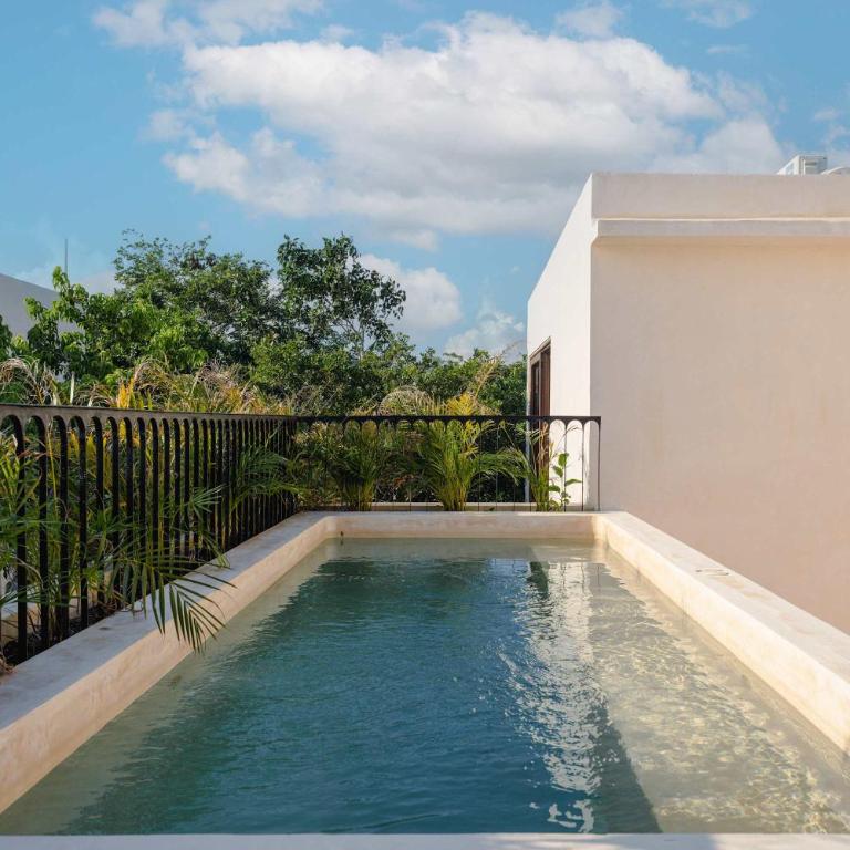 Shanti Villa - 4BR Tropical Retreat with Rooftop Pool - Villa - 53