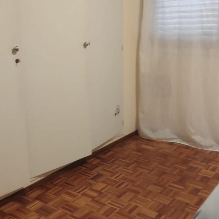 Brown2388 - One-Bedroom Apartment - 10