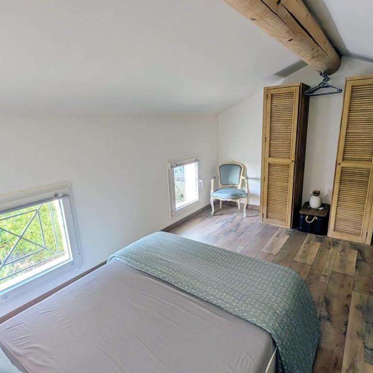 Mazet à Uzès, proche du haras national, wifi et parking privé gratuit - Maison de Vacances - 6