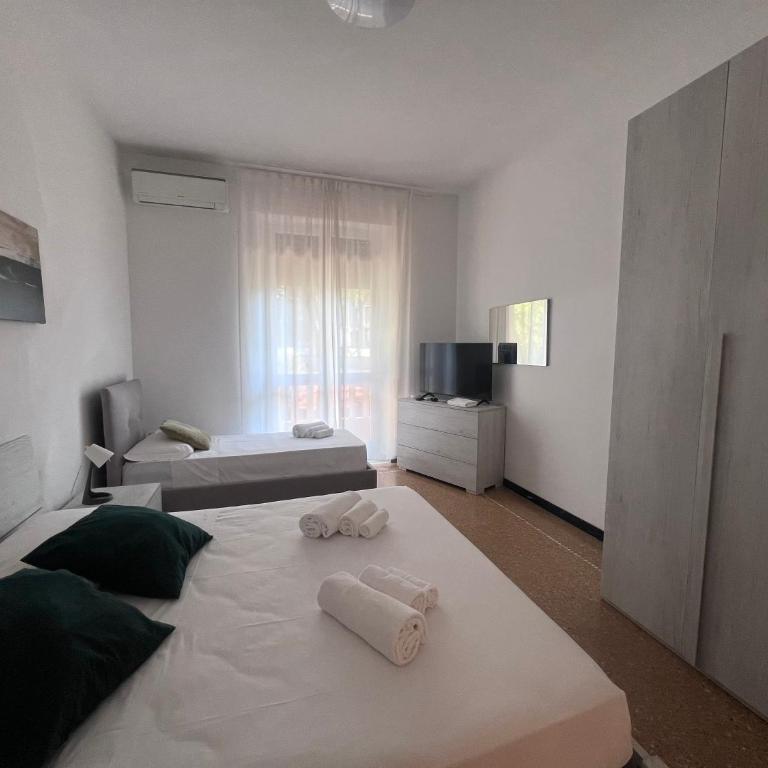 GEON Apartment VATICANO - Dreibettzimmer mit Gemeinschaftsbad - 1