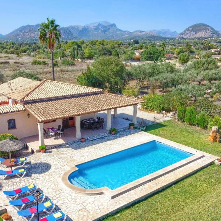 Villa Vobis by Villa Plus - Villa - 1