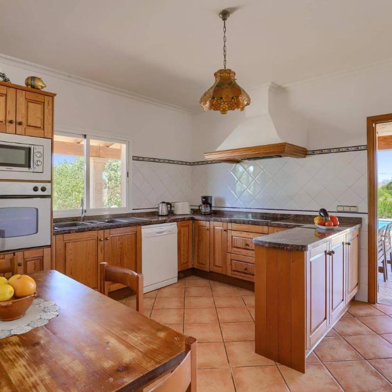 Villa Vobis by Villa Plus - Villa - 12