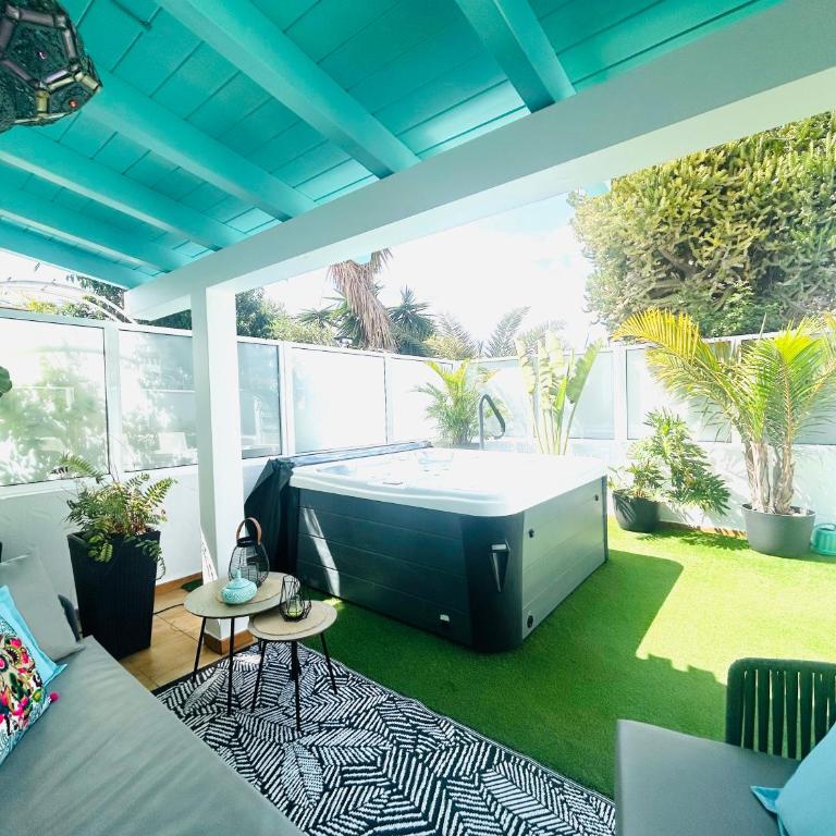 Oasis Beach Home I with private jacuzzi - Casa de 3 dormitorios - 7
