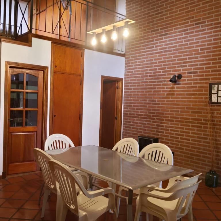 Casa Bosque Peralta Ramos - Casa con 1 dormitorio - 4