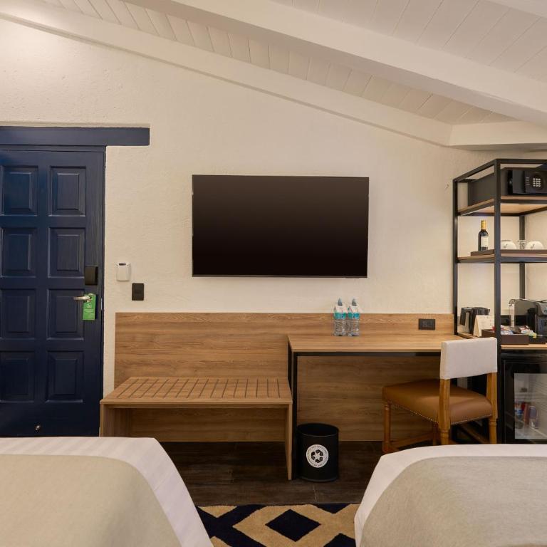 Casa Andina Premium Cusco El Mercado - Superior Queen Room with Two Queen Beds - 2
