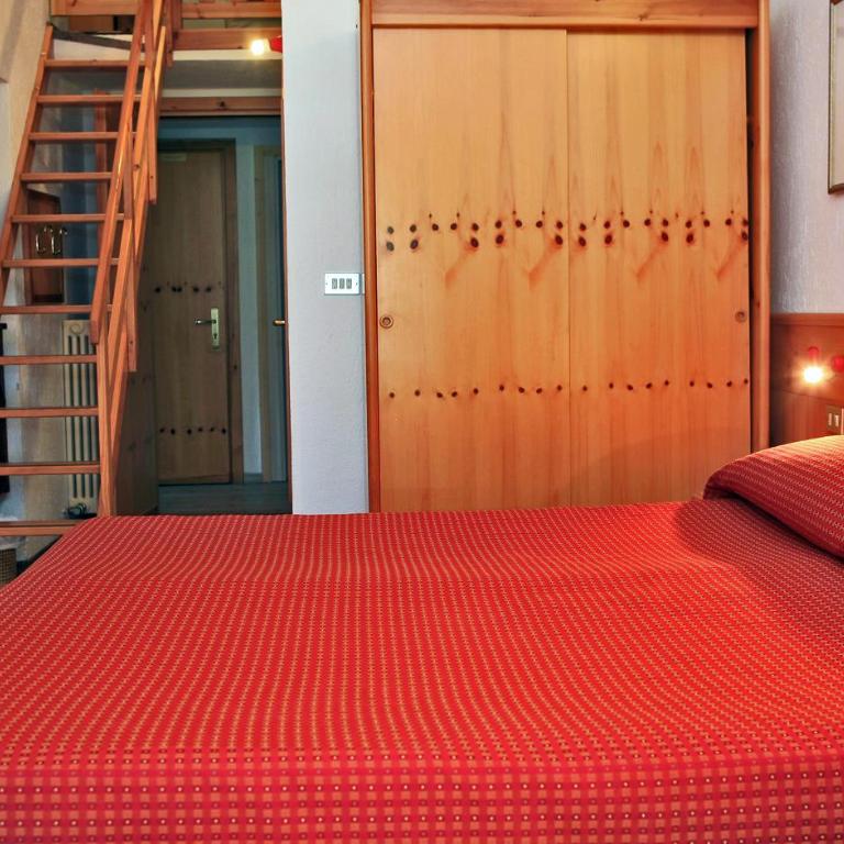 Albergo Le Marmotte - Camera Matrimoniale/Doppia con Letti Singoli - 3