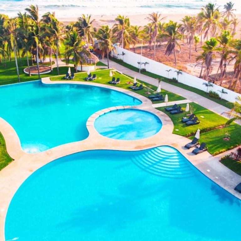 Departamento en Acapulco Con Alberca y Club de Playa Planta Baja - Three-Bedroom Apartment - 2
