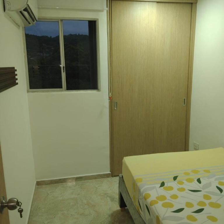 Aviva Sierra - Three-Bedroom Apartment - 4