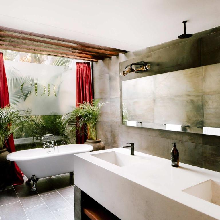 Villa CDR & Aviv Private village for 34 2 villas 14BR 4 pools - Villa - 12